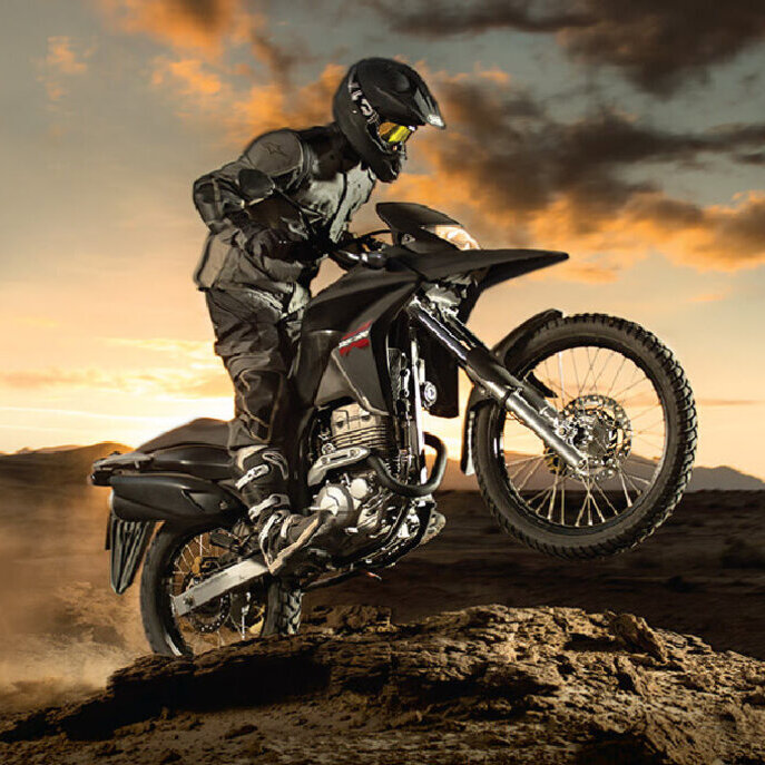 Motos Doble Propósito Usadas: Versatilidad y Aventura